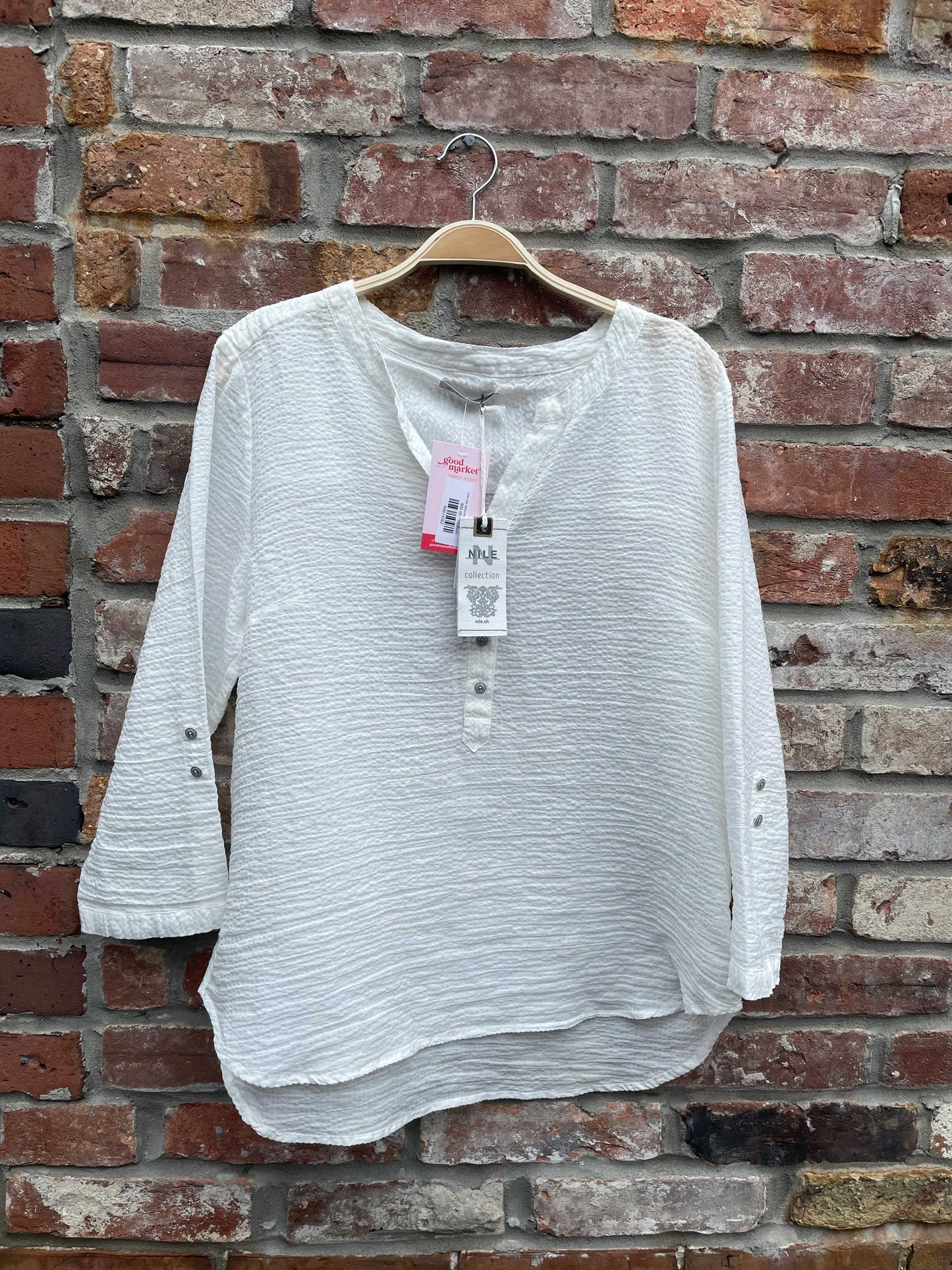 nwt nile textured white summer shirt