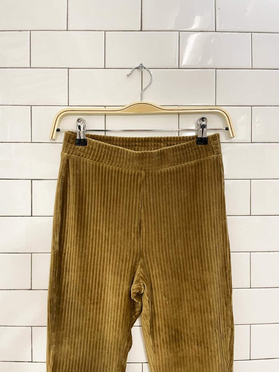 nwt aerie groove on velour corduroy flare leg pants - good market thrift store