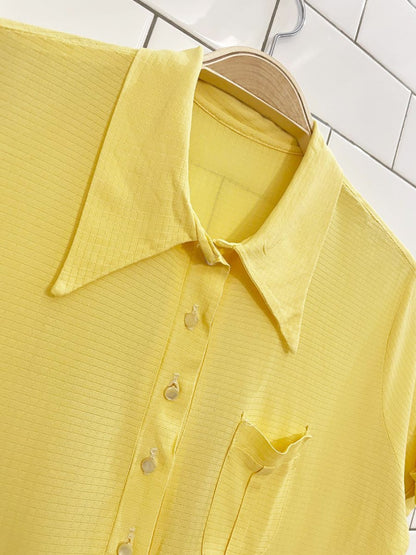 vintage 60s daggar collar 1/2 button poly - knit pocket shirt - good market thrift store
