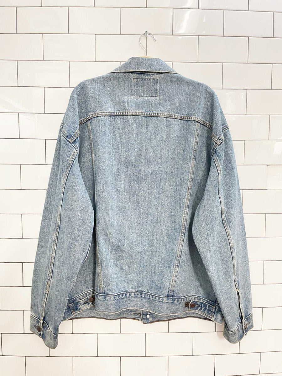 vintage 00s levi's denim trucker jacket - good market thrift store