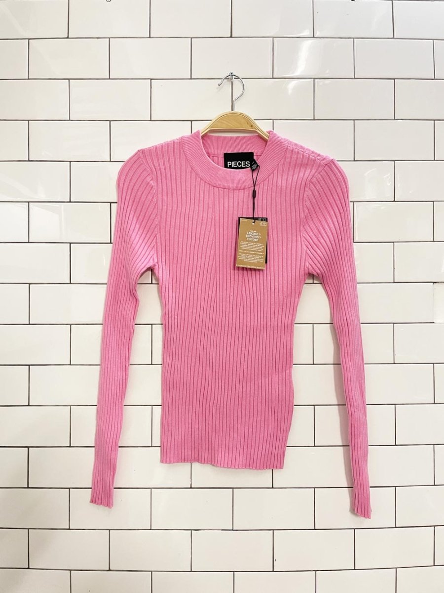 nwt pieces ribbed knit long sleeve top - good market thrift store