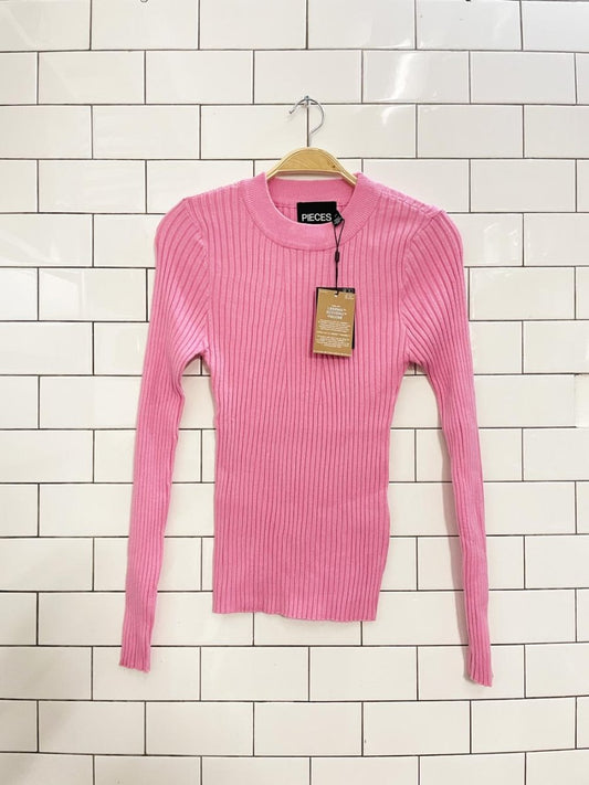 nwt pieces ribbed knit long sleeve top - good market thrift store