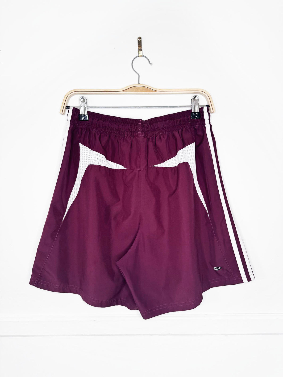 vintage 00s adidas three stripes sporty prep athletic shorts