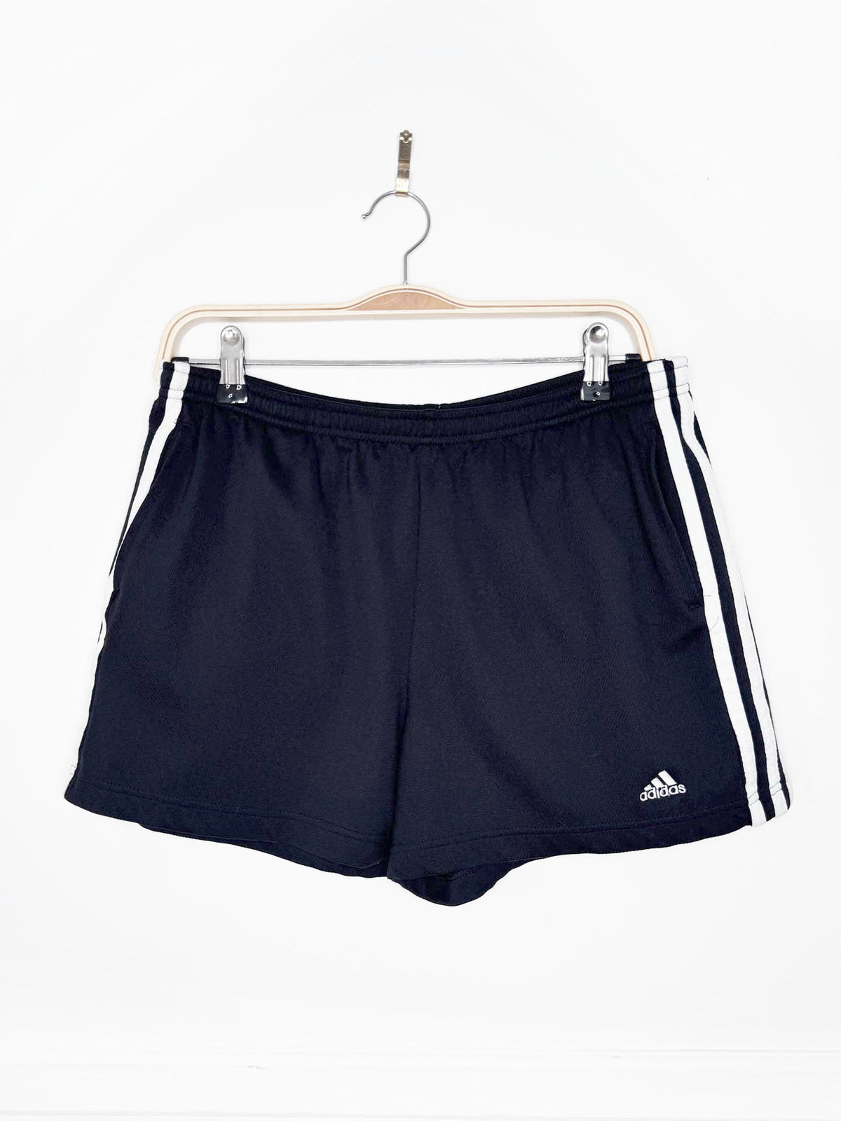 vintage 00s adidas three stripes sporty prep athletic shorts