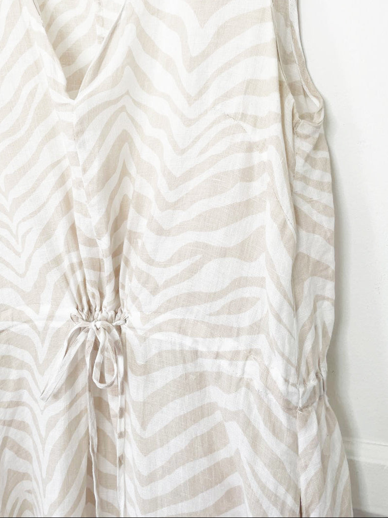 magaschoni 100% linen drawstring waist animal print maxi dress