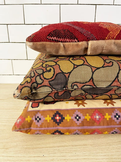 x3 vintage 70s southwestern feather throw pillows | set - good market thrift store