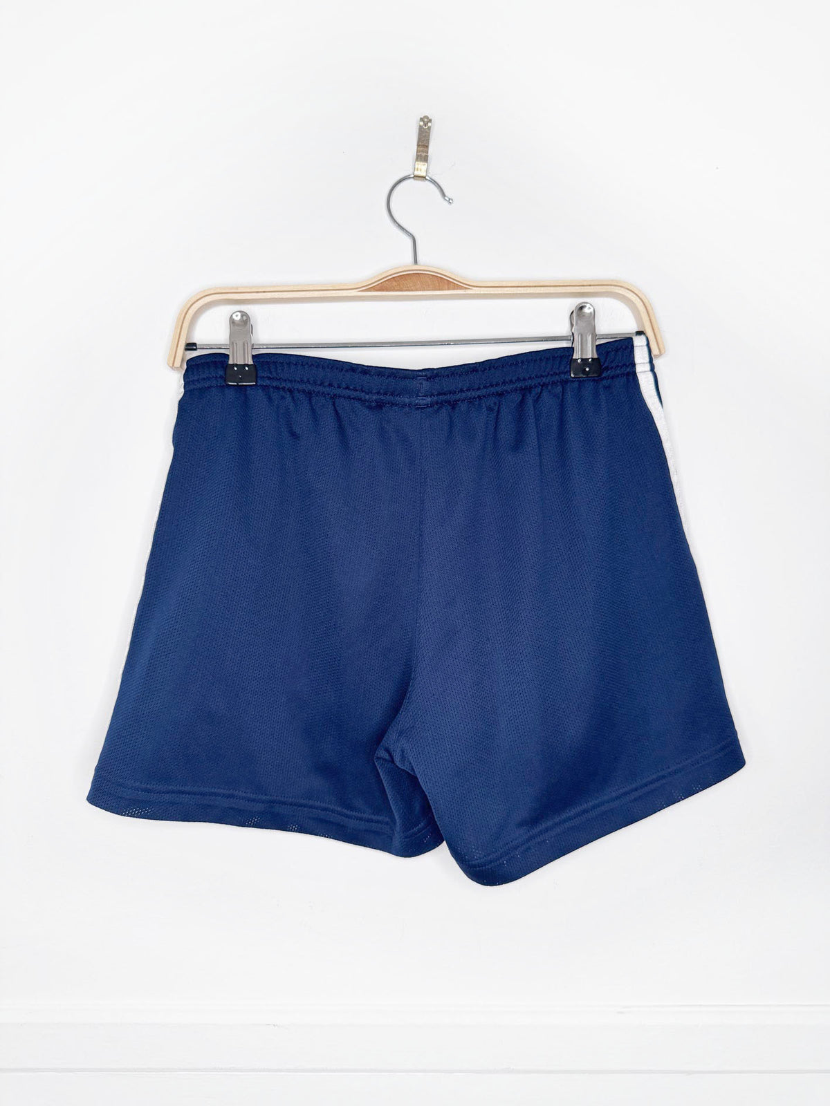 vintage 00s adidas three stripes sporty prep athletic shorts