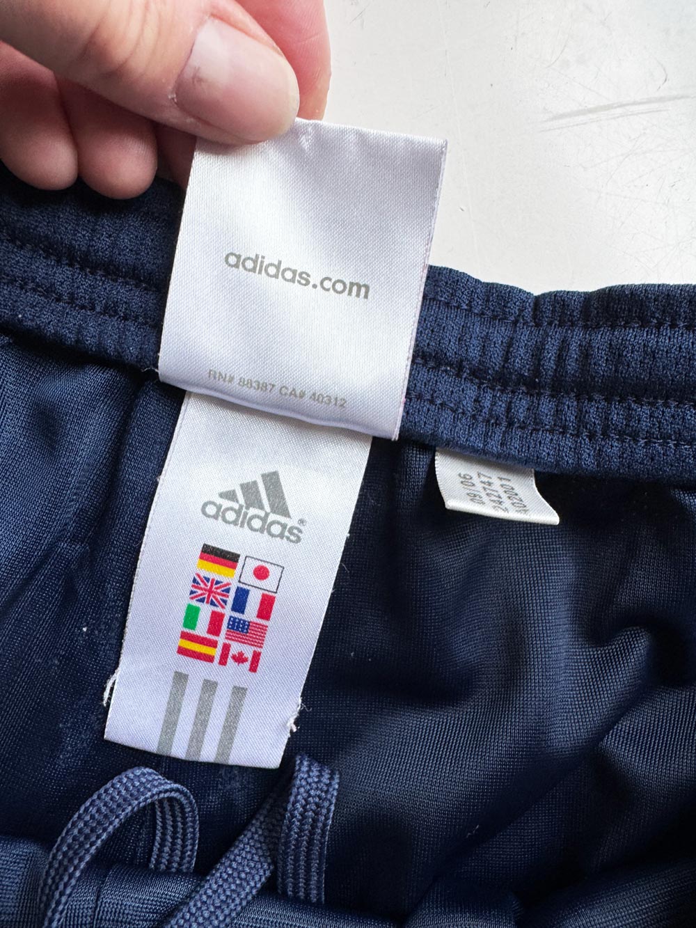 vintage 00s adidas three stripes sporty prep athletic shorts