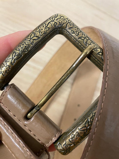 vintage liz claiborne floral buckle wide leather belt - good market thrift store