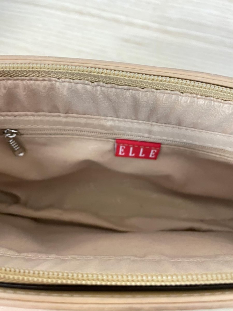 y2k elle faux leather structured shoulder bag - good market thrift store