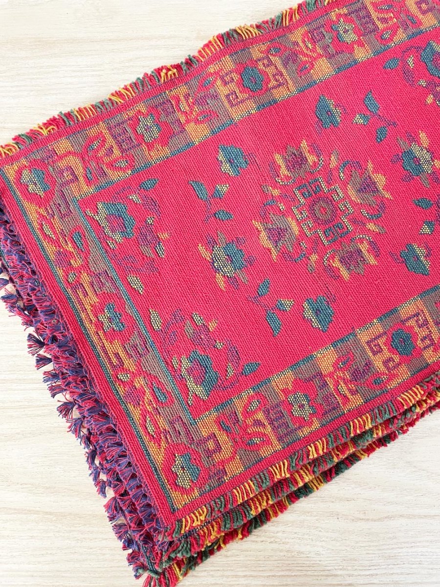 x4 vintage 00s woven placemats - good market thrift store