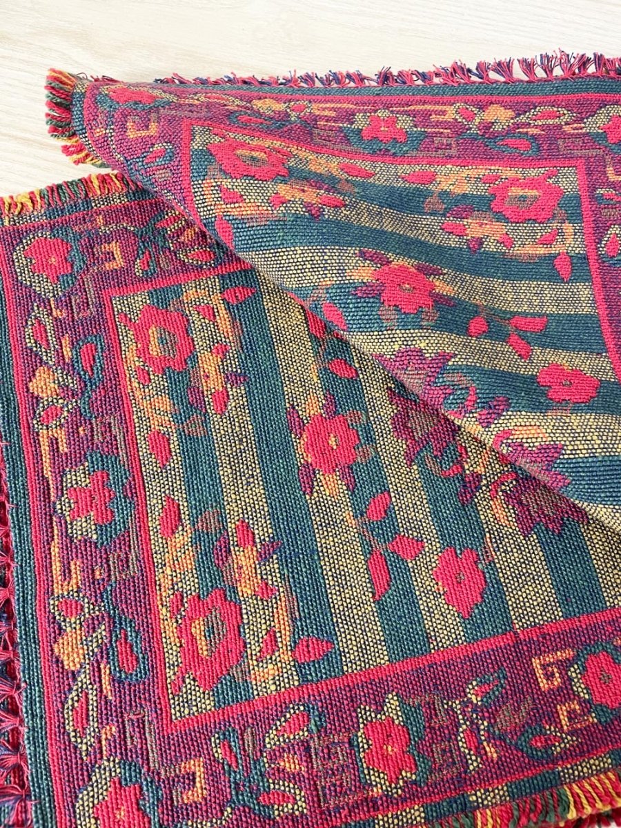 x4 vintage 00s woven placemats - good market thrift store