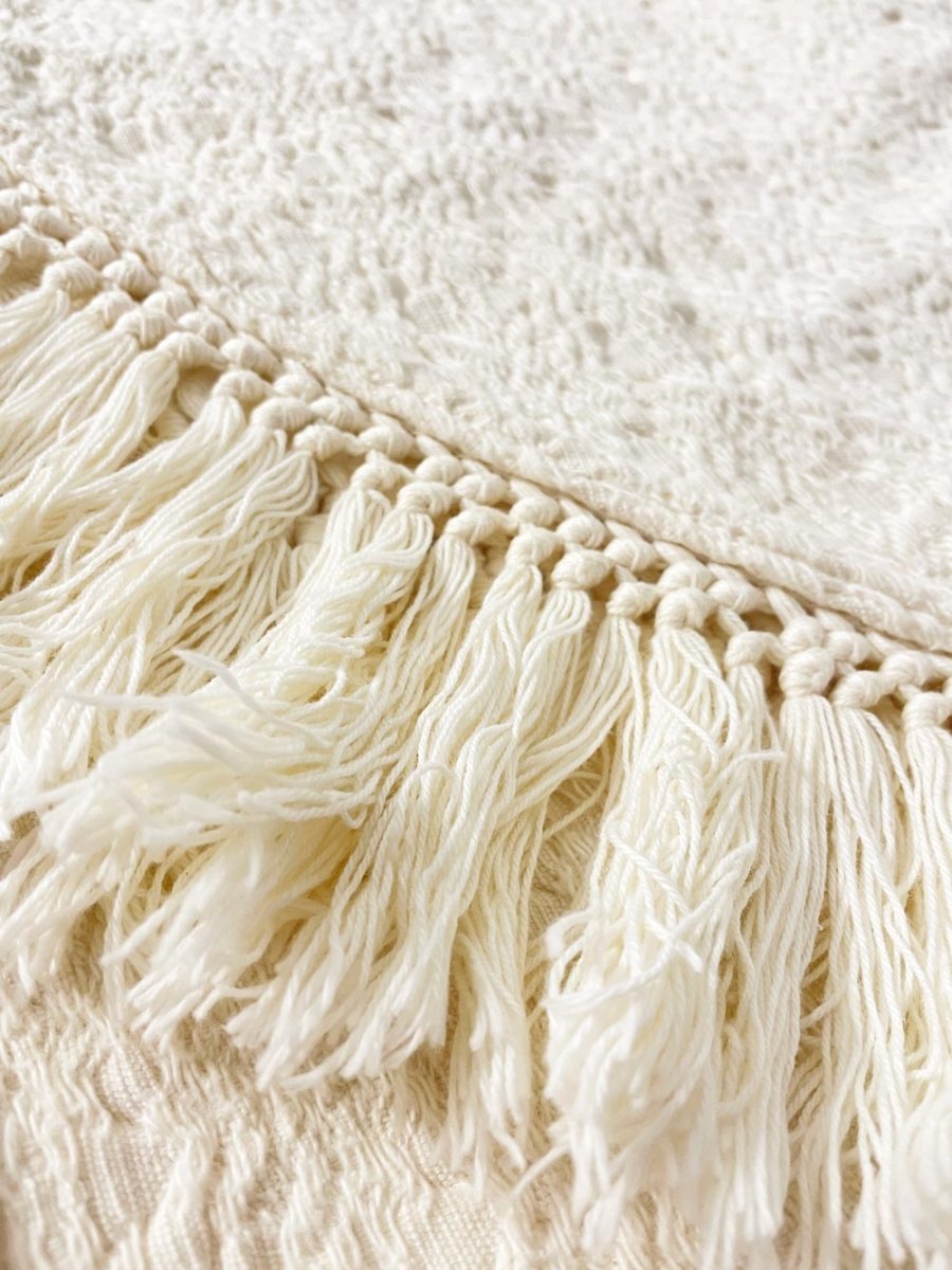 vintage 60s mona lisa by normandie woven bedspread - good market thrift store