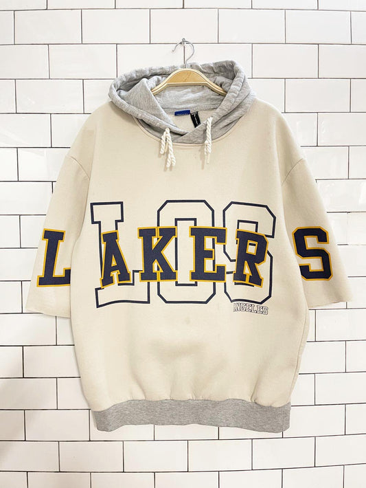 de facto LA lakers two tone cropped sleeve hoodie | rework | NBA