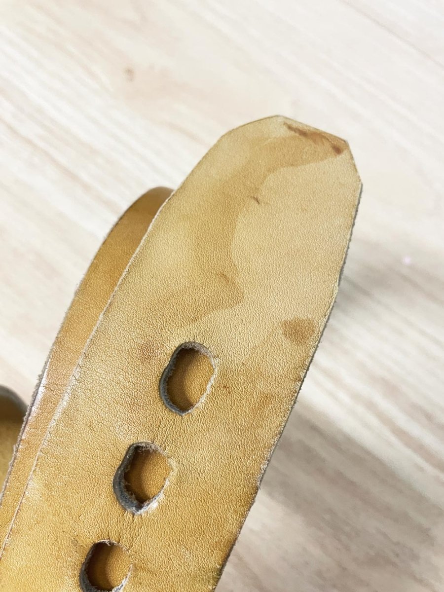 vintage hook buckle thick leather belt - good market thrift store