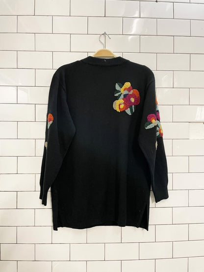 aimilan floral tufted embroidered wool sweater - good market thrift store