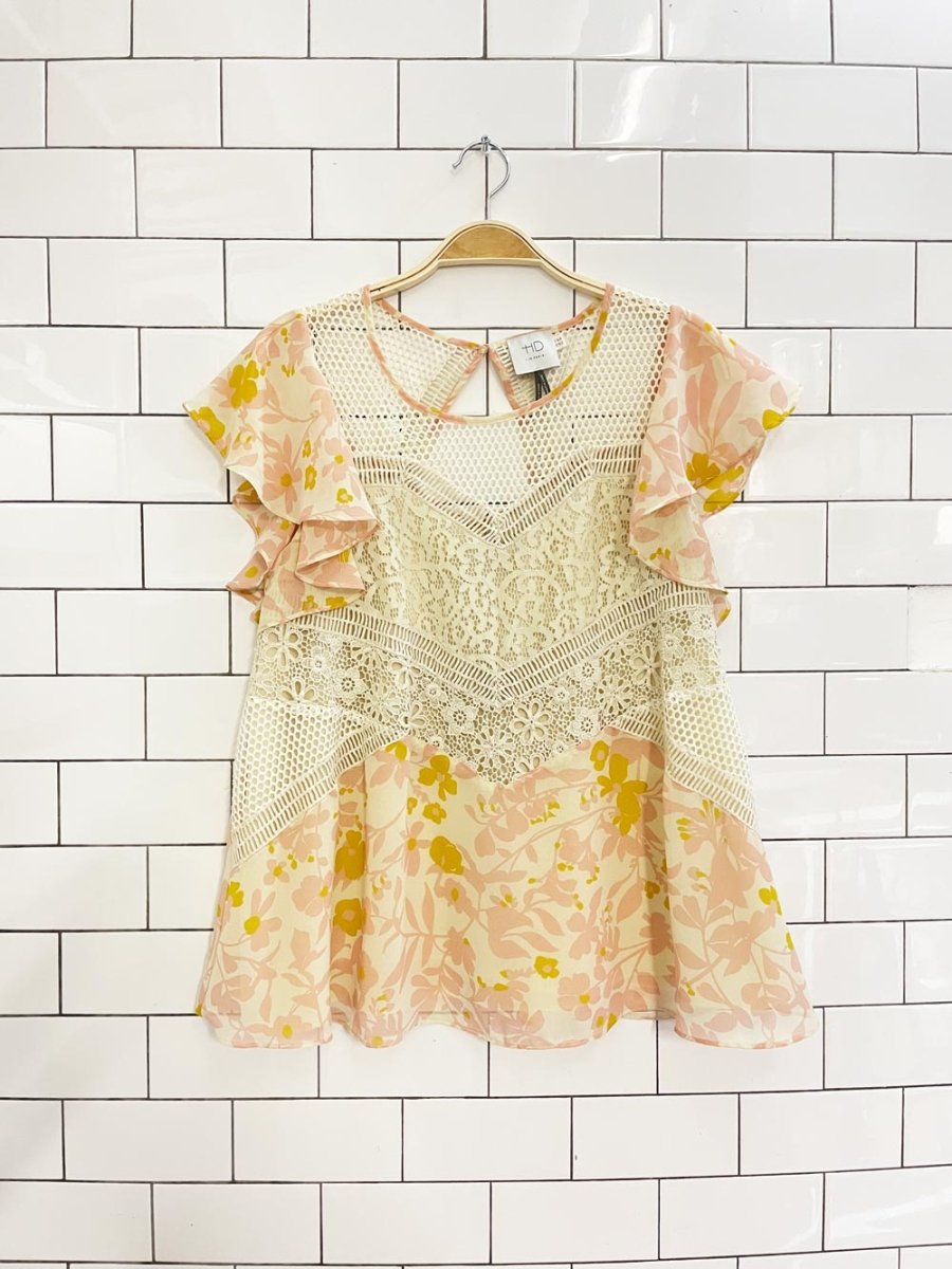 anthro hd in paris flutter sleeve crochet lace top - good market thrift store