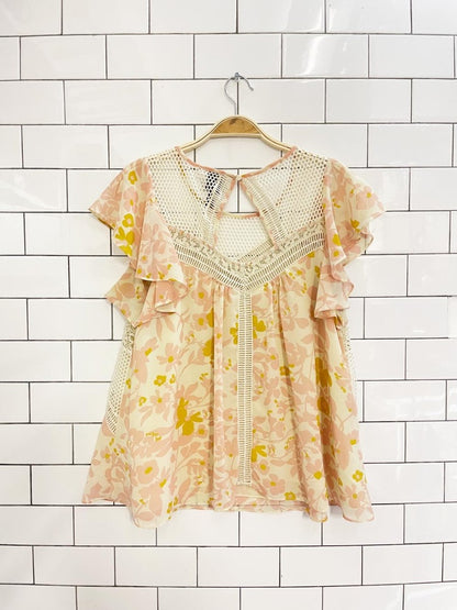 anthro hd in paris flutter sleeve crochet lace top - good market thrift store