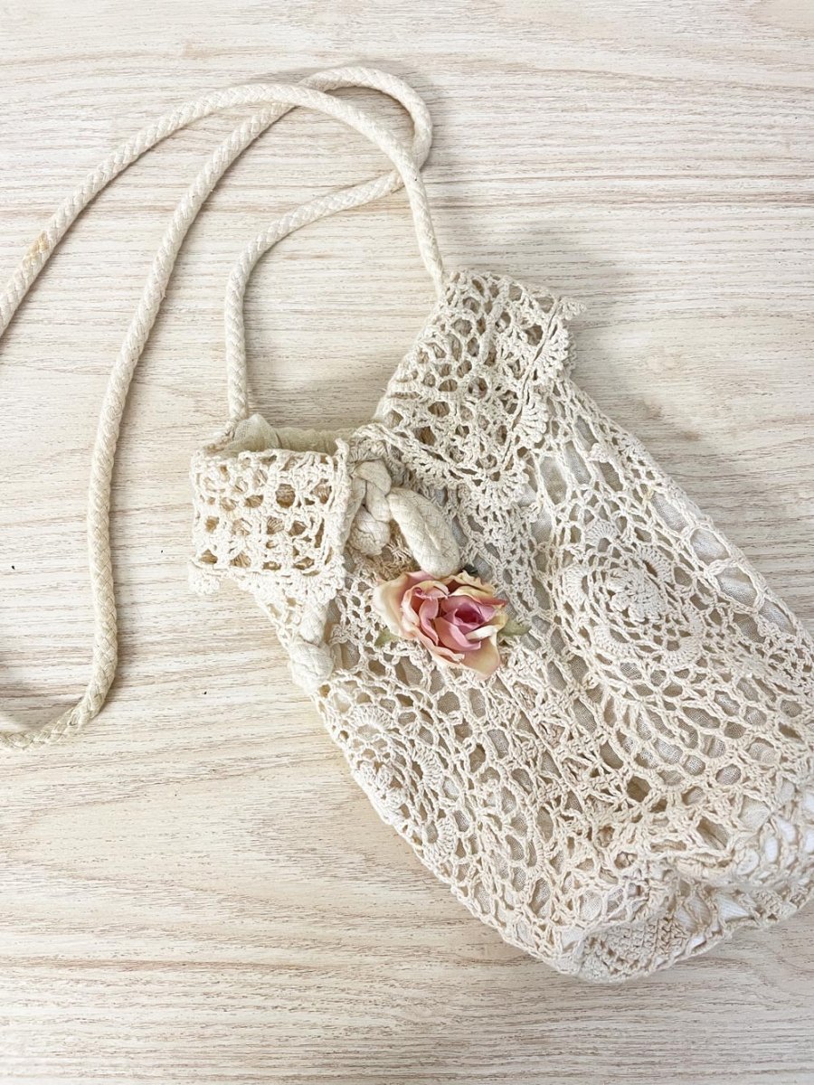 vintage crochet bucket bag shoulder bag - good market thrift store