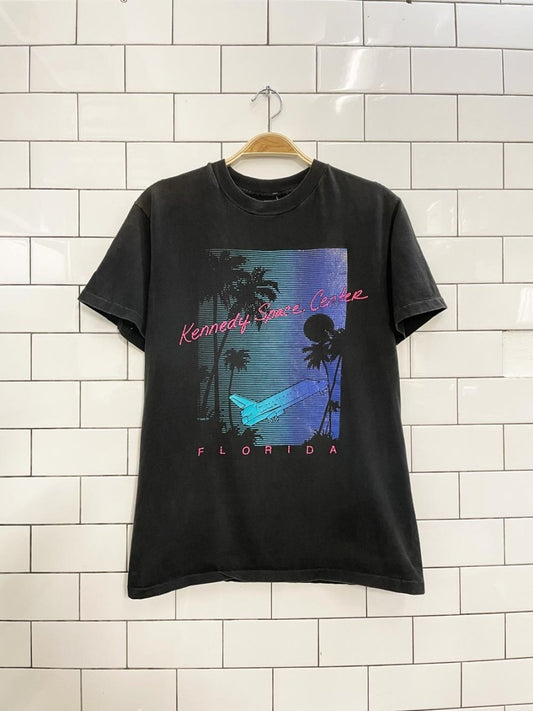 vintage 90s kennedy space centre tee - good market thrift store