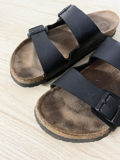 birkenstock arizona leather two strap sandals - good market thrift store