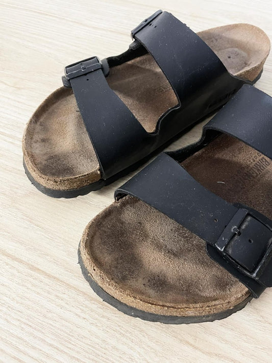 birkenstock arizona leather two strap sandals - good market thrift store