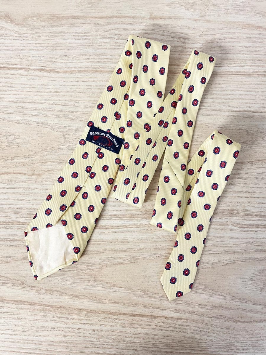 vintage 70s boston traders flower power silk tie - good market thrift store