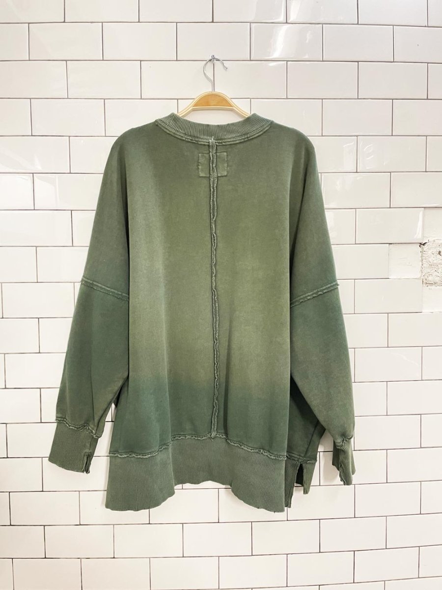 aerie big hug oversized crew - good market thrift store