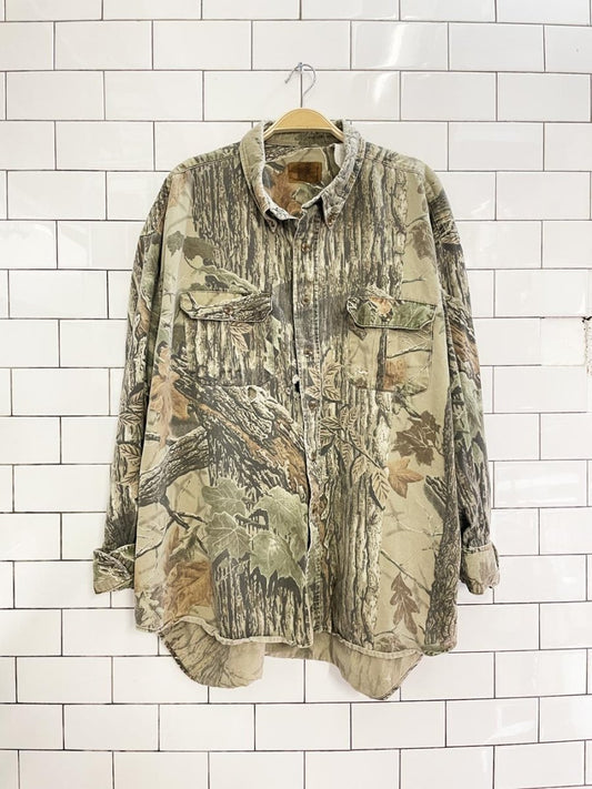 realtree distressed camo shirt - good market thrift store