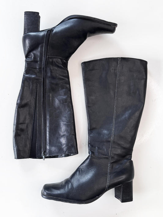 vintage 90s town shoes leather contrast stitch tall heeled boots | made in Italy