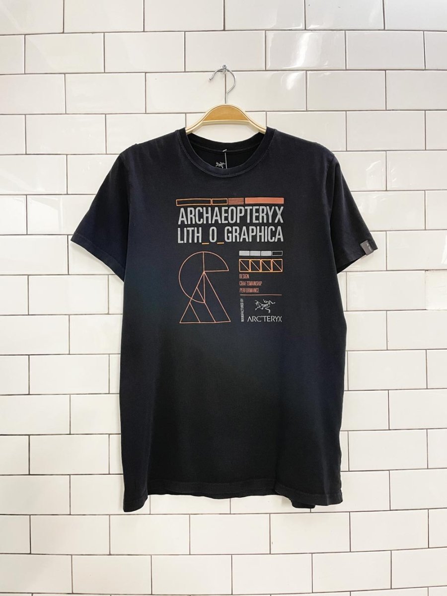 arc'teryx graphic tee - good market thrift store