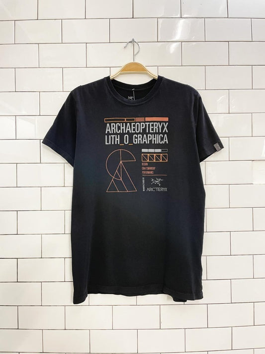 arc'teryx graphic tee - good market thrift store