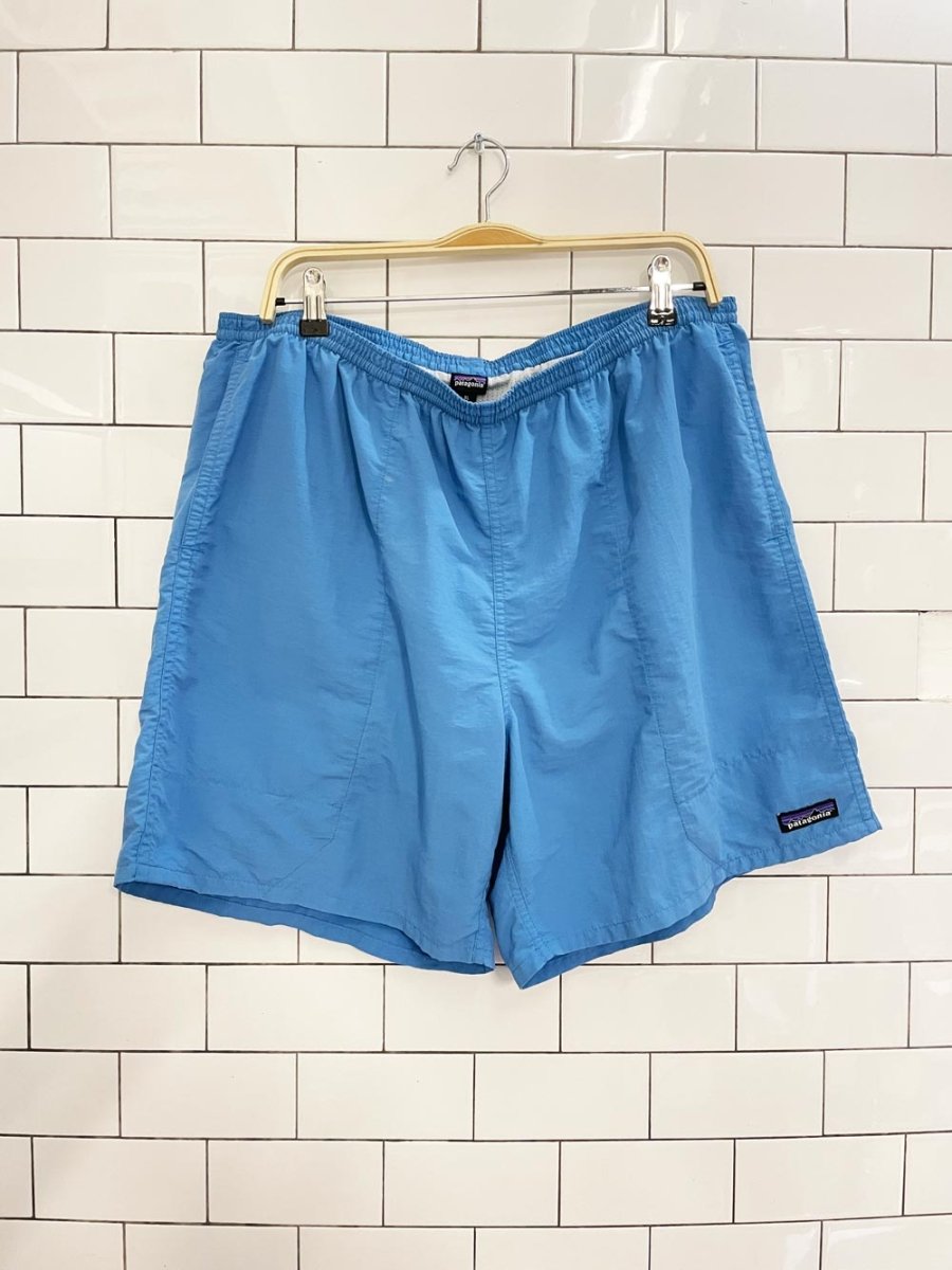 patagonia blue shorts with liner - good market thrift store