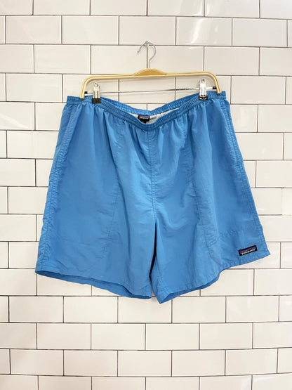 patagonia blue shorts with liner - good market thrift store