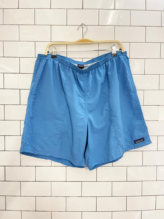 patagonia blue shorts with liner - good market thrift store