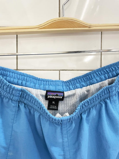 patagonia blue shorts with liner - good market thrift store