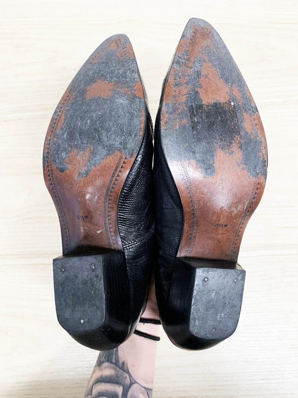 vintage nine west leather snake embossed western ankle booties