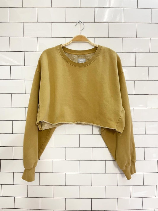 tna cozy af boxy crop sweatshirt - good market thrift store