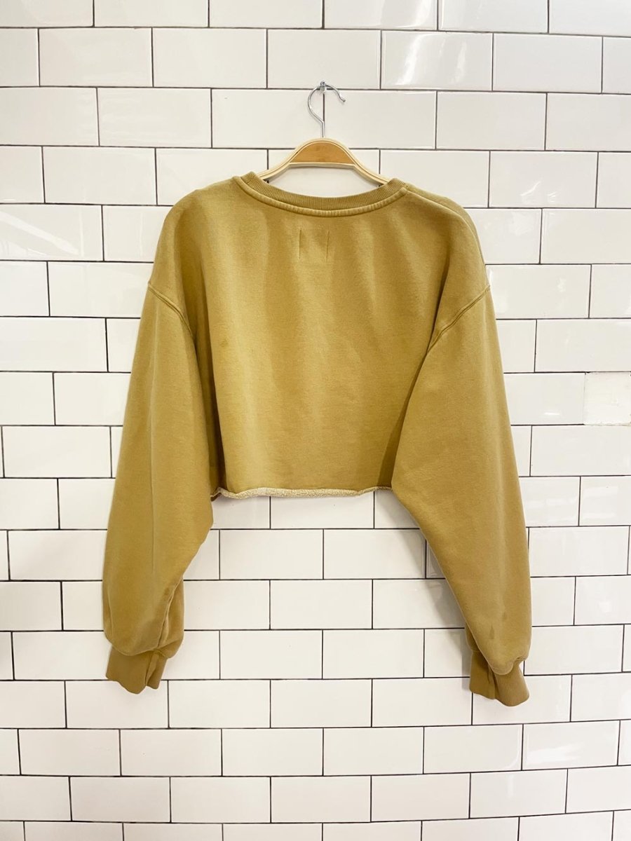 tna cozy af boxy crop sweatshirt - good market thrift store