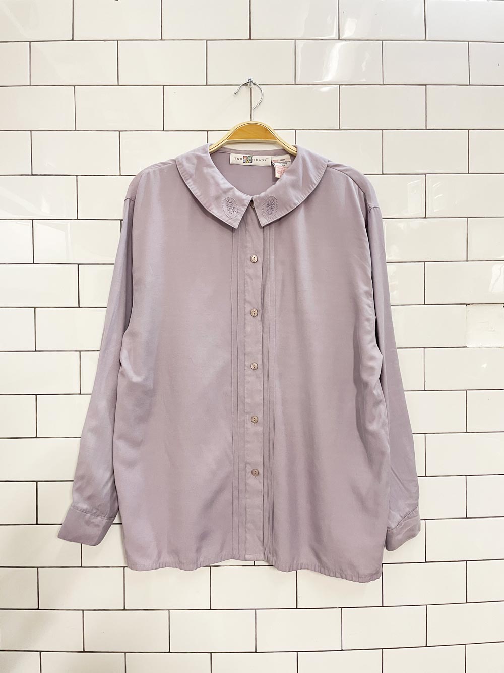 vintage 00s two roads embroidered collar shirt - good market thrift store