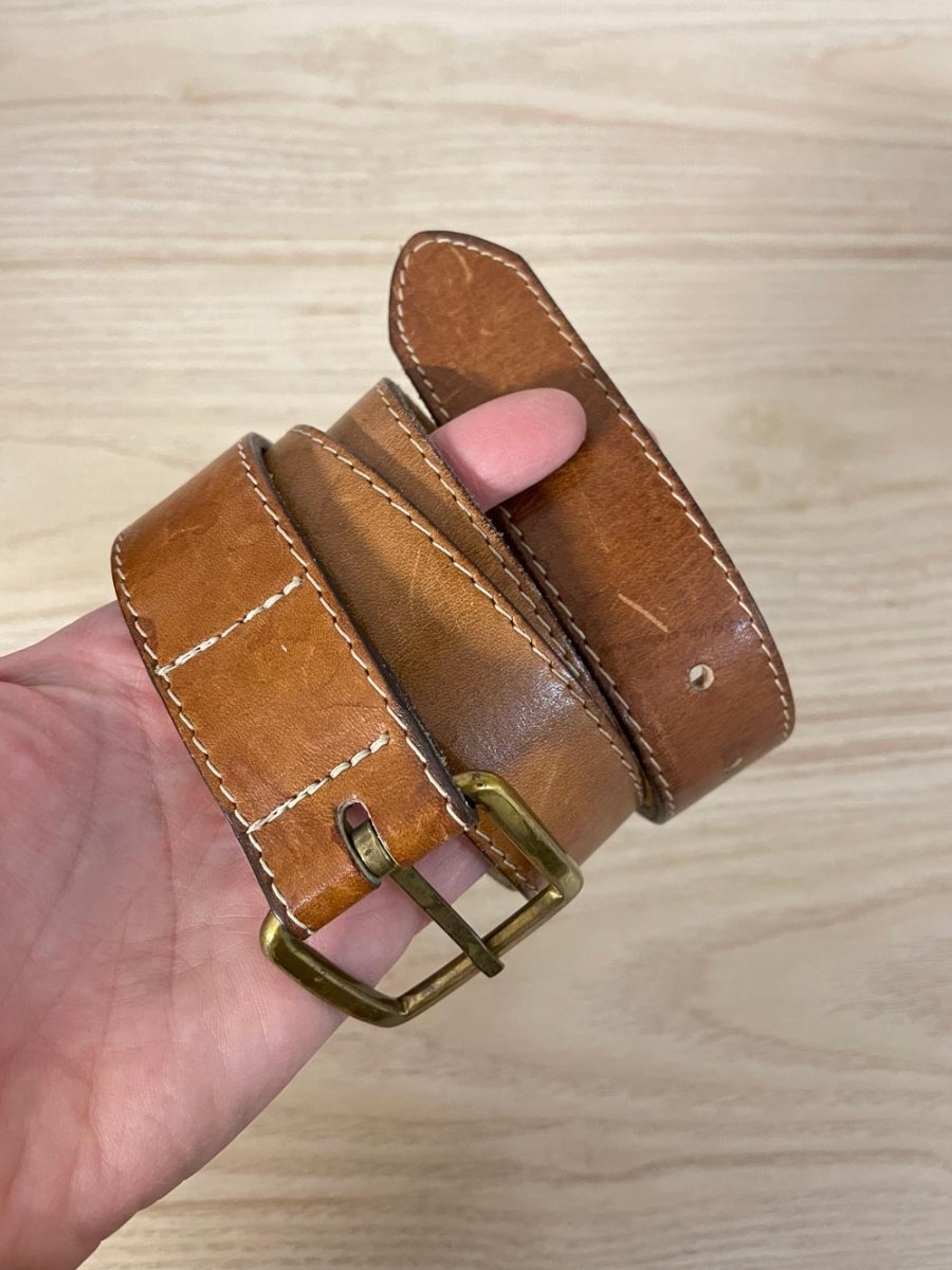vintage leather belt w brass buckle - good market thrift store