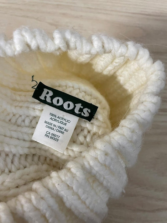 roots chunky knit toque - good market thrift store