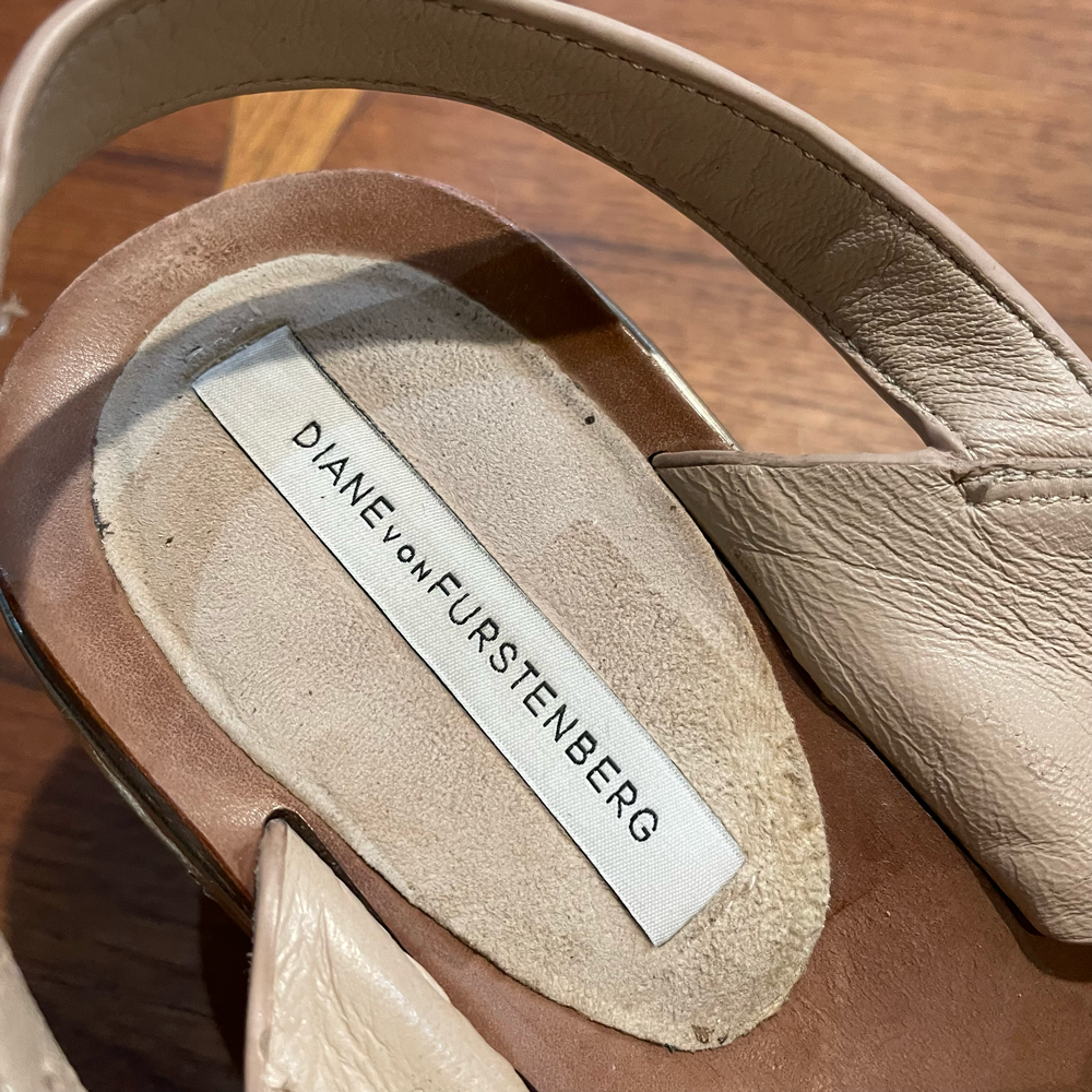 diane von furstenberg suede platform sandal - size 8.5