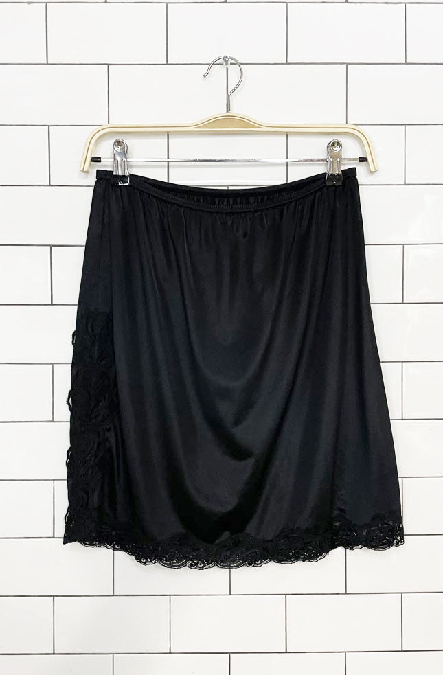 vintage hanna lace trim sateen mini slip skirt | made in canada
