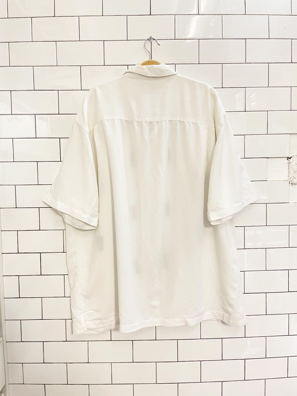 y2k 725 originals tikki pocket camp shirt - good market thrift store