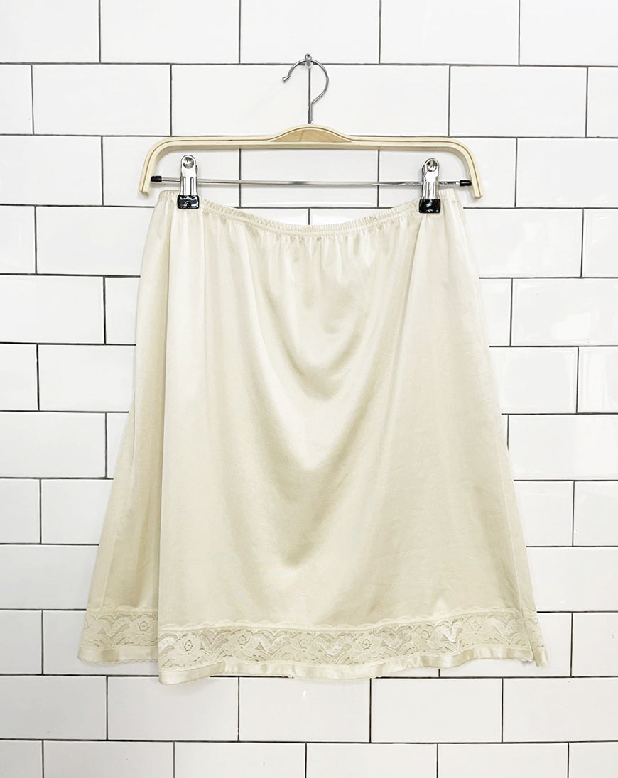 vintage jc penney lace trim sateen mini slip skirt