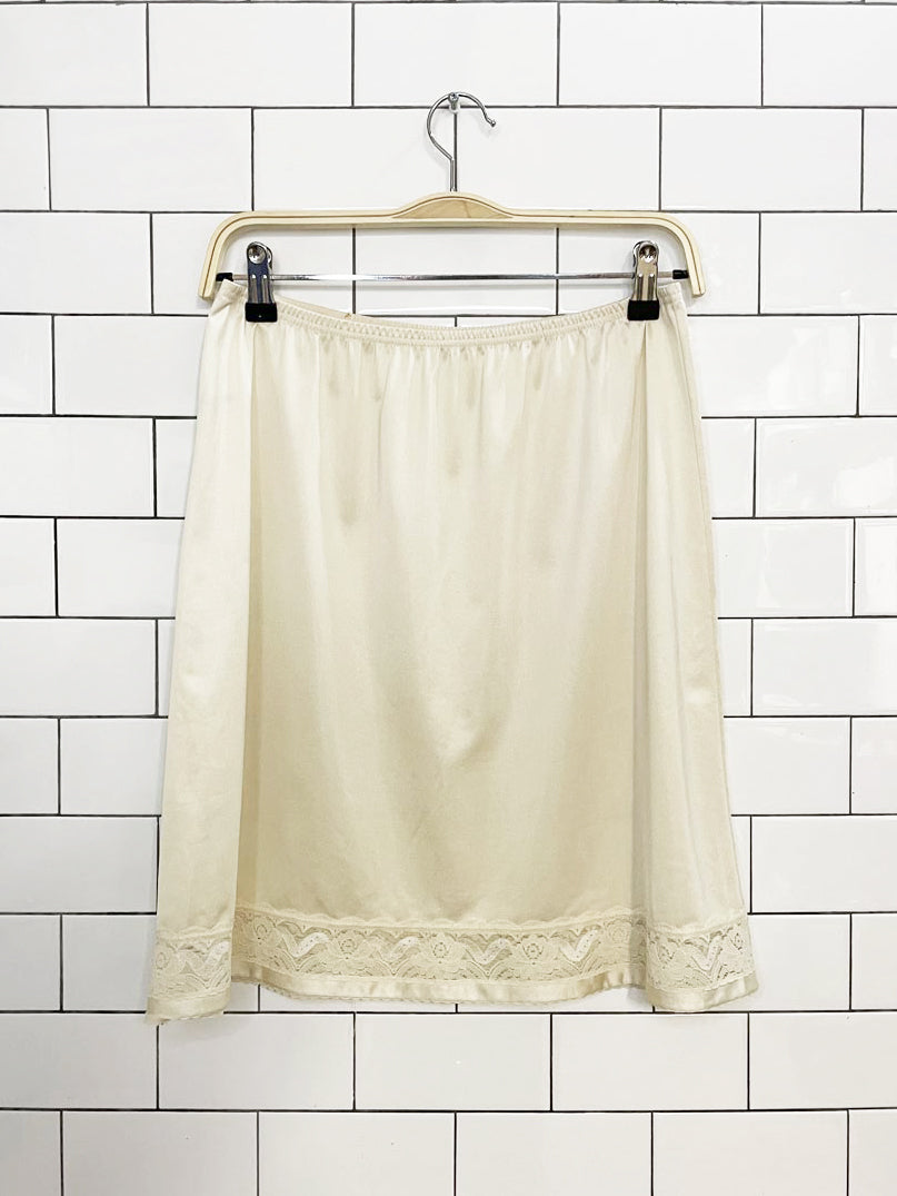 vintage jc penney lace trim sateen mini slip skirt