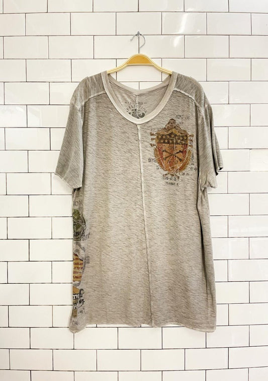 y2k affliction marled sheild tee - good market thrift store