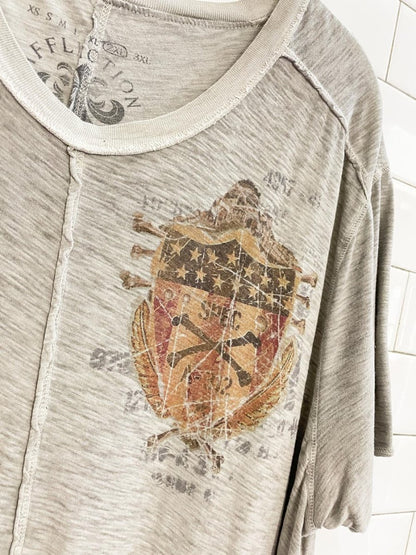 y2k affliction marled sheild tee - good market thrift store