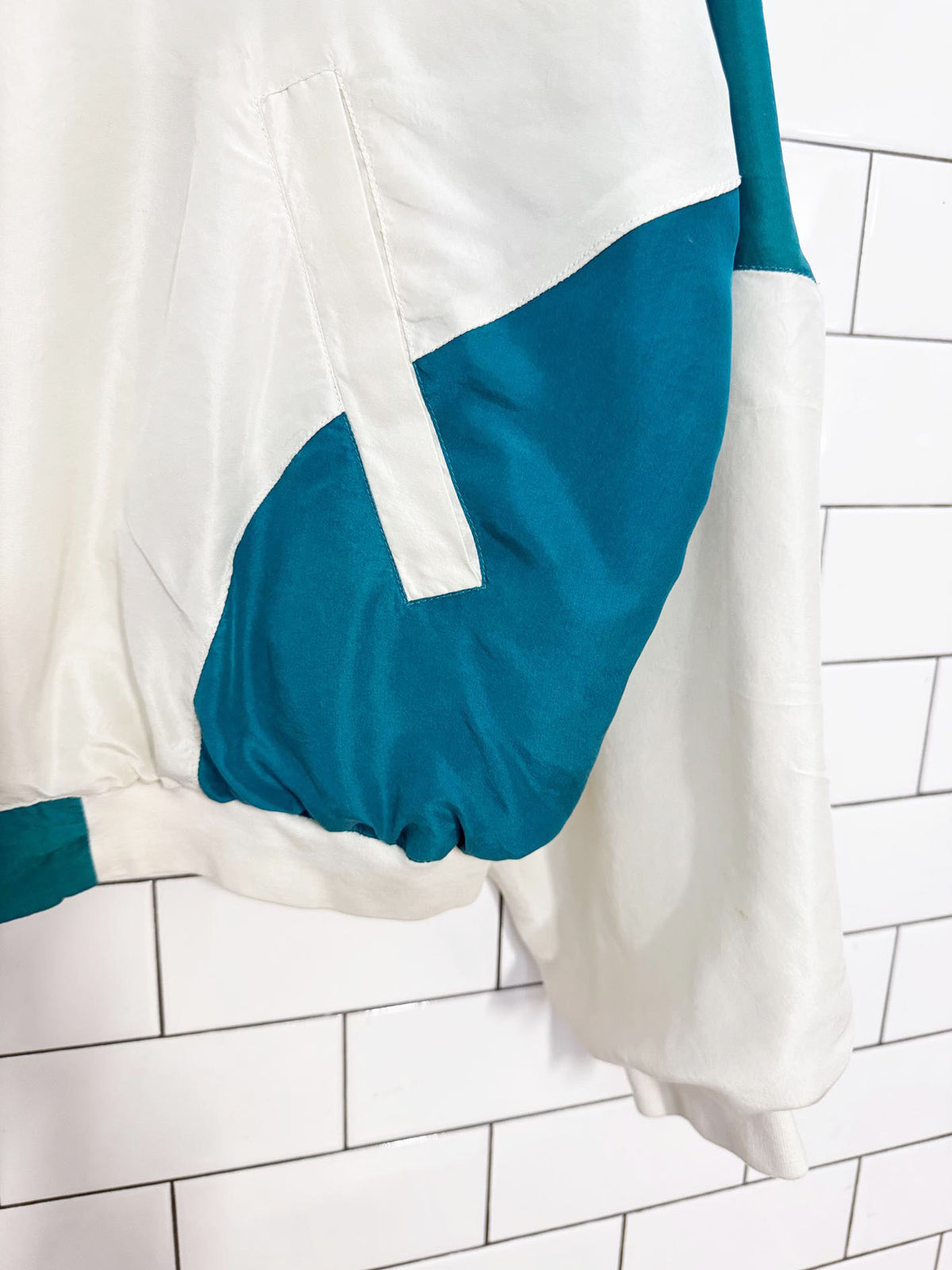 vintage 90s jameson whiskey 100% silk colour block bomber jacket